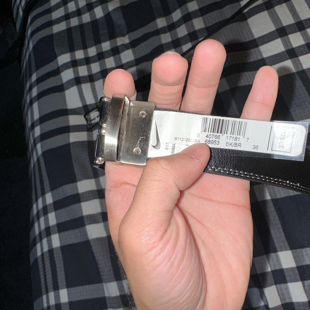 Men reversible Nike belt size 36